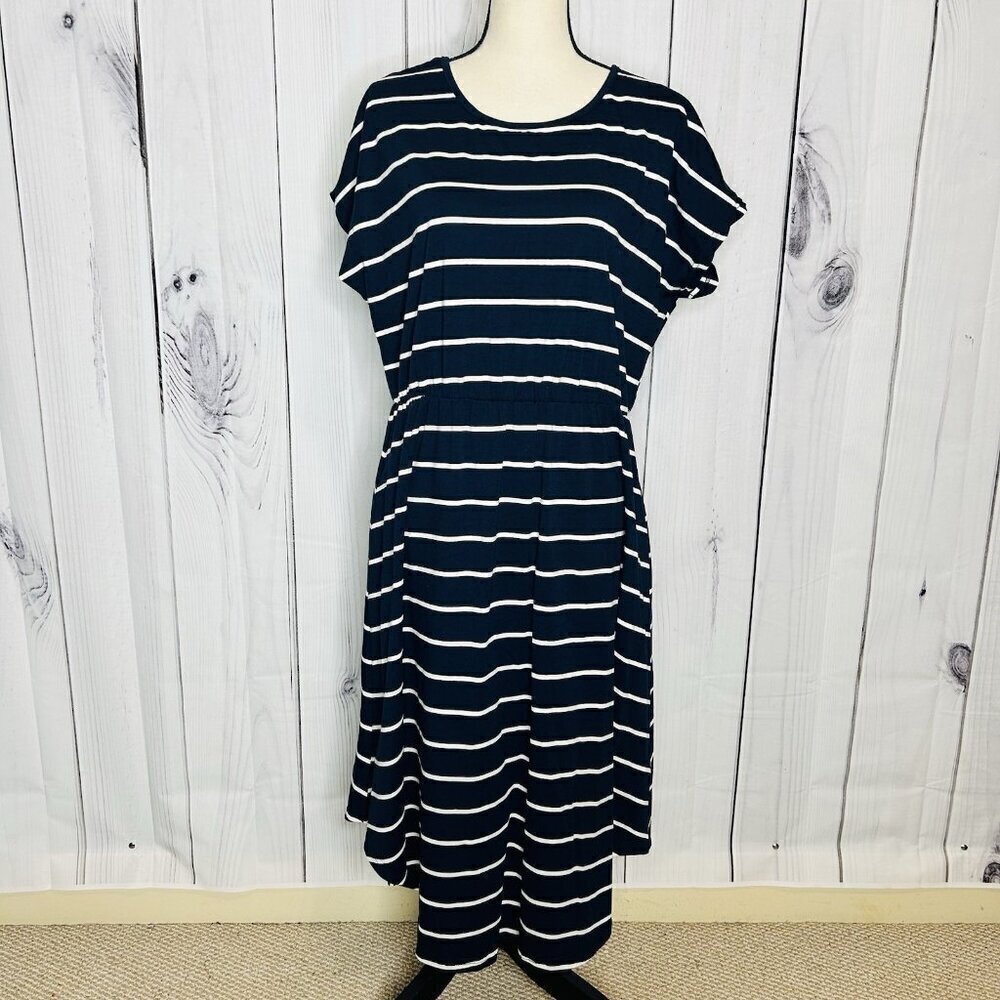 Women's Navy with White Stripes Short-Sleeve Dress Size 2XL Elastic Waist NWOT